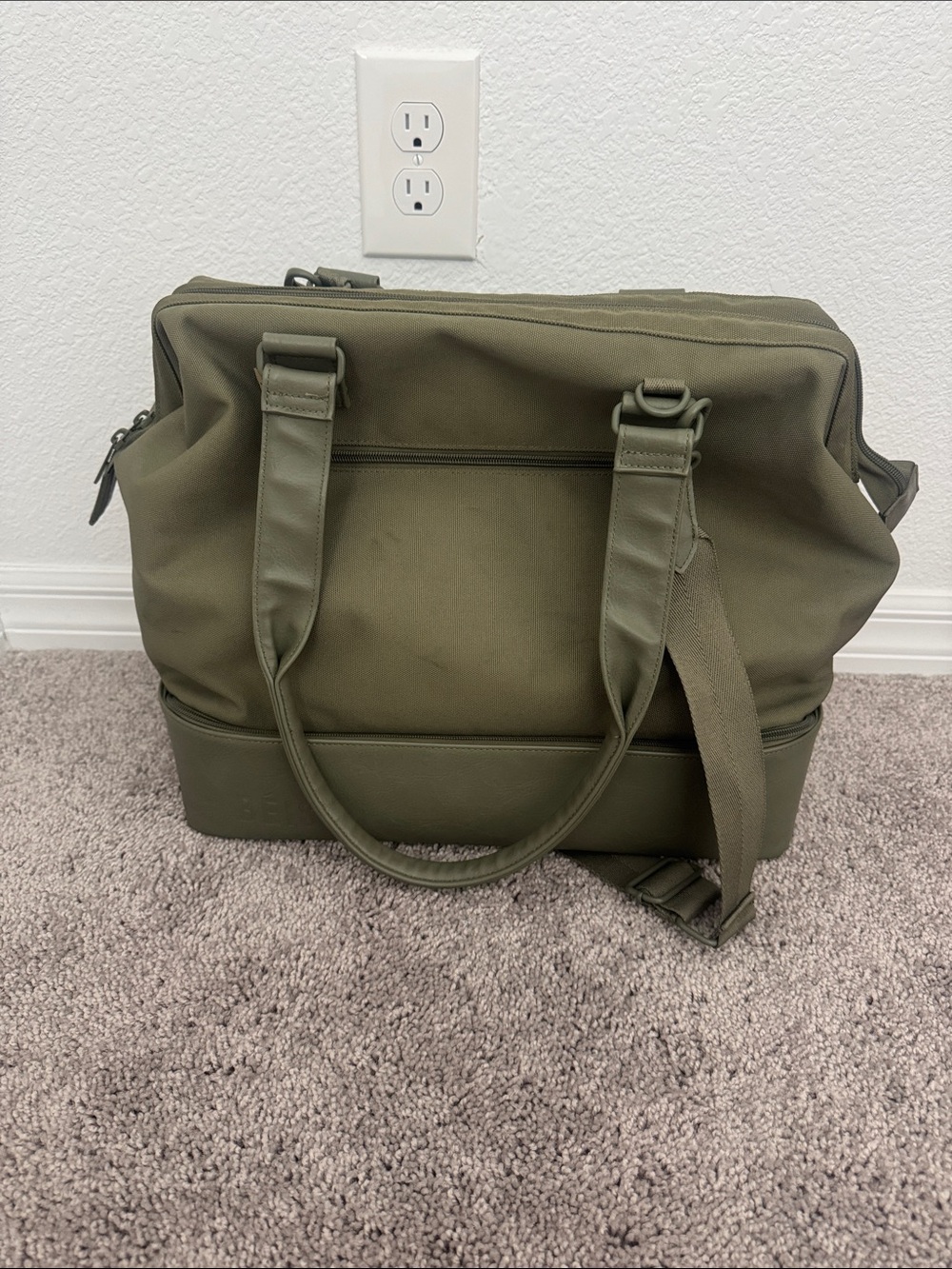 BEIS Olive Green Travel Tote Bag with Detachable Strap